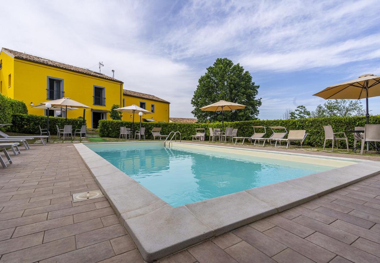 Villa L'Olmo Di Casigliano Cessapalombo Exterior foto